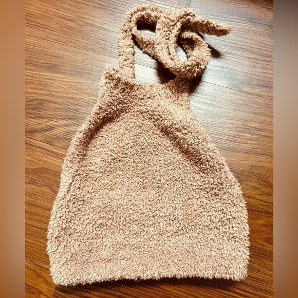 SKIMS Cozy Knit Rose Halter Bra - Picture 4 of 7